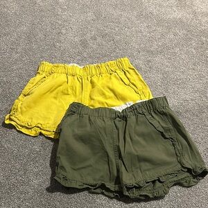 Yellow and Green Ruffle Hem Shorts (Set of 2)